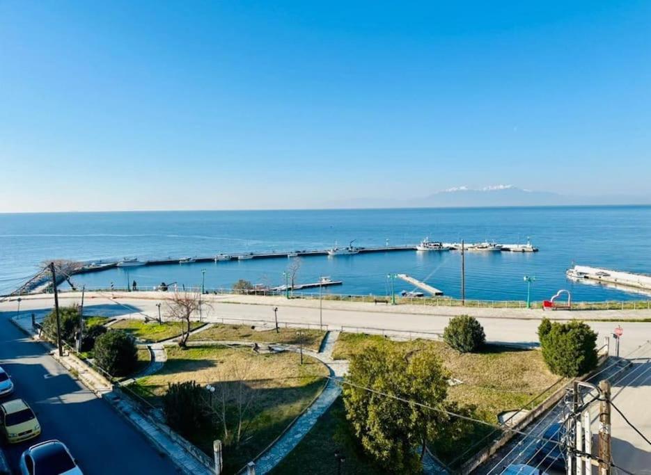 Panorama Penthouse Apartment Nea Kallikrateia Екстериор снимка